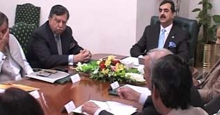 Gilani directs provinces to implement SC decision on sugar